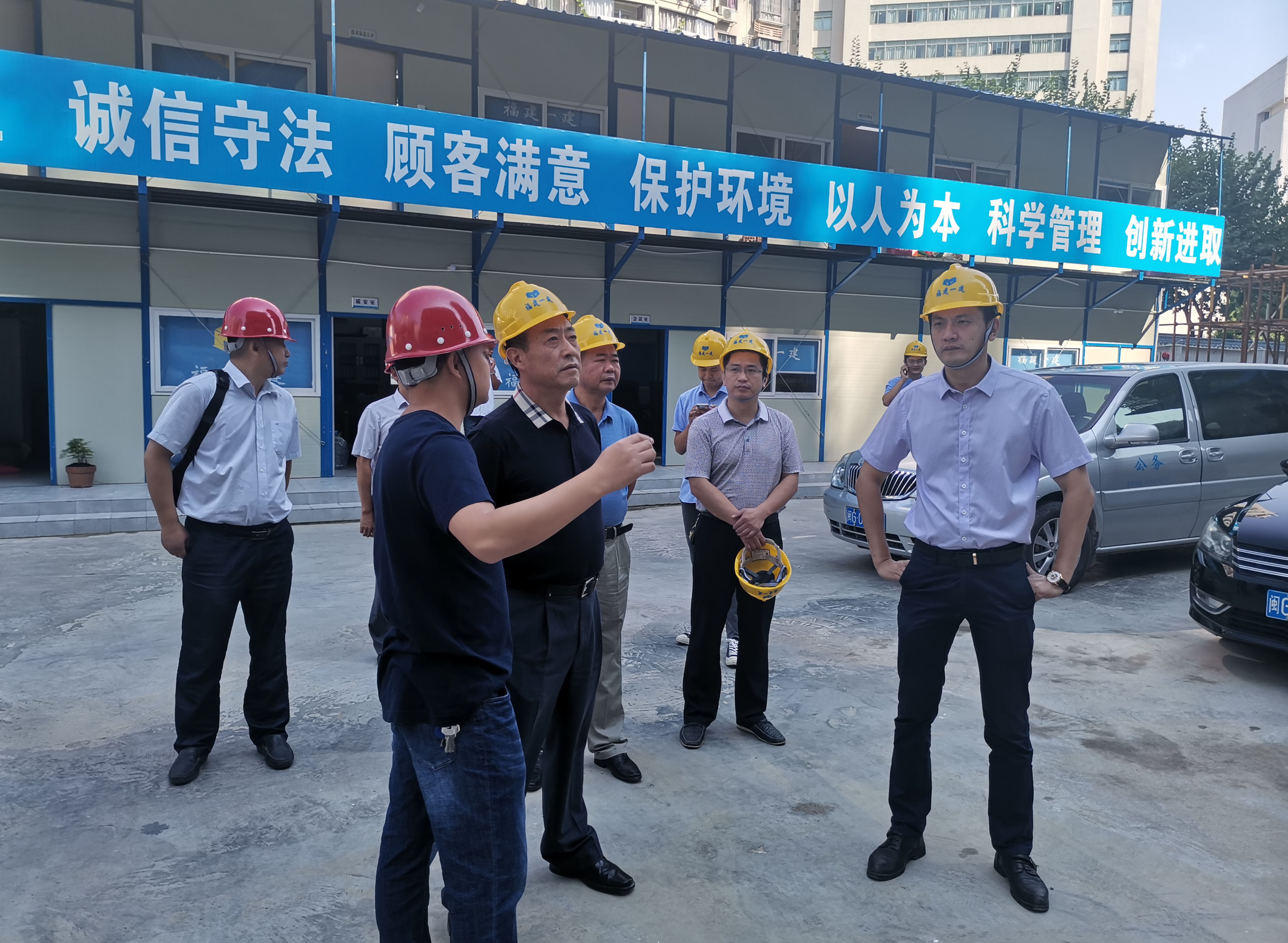 市人大副主任王庆一行2.jpg 市人大副主任王庆一行2.jpg