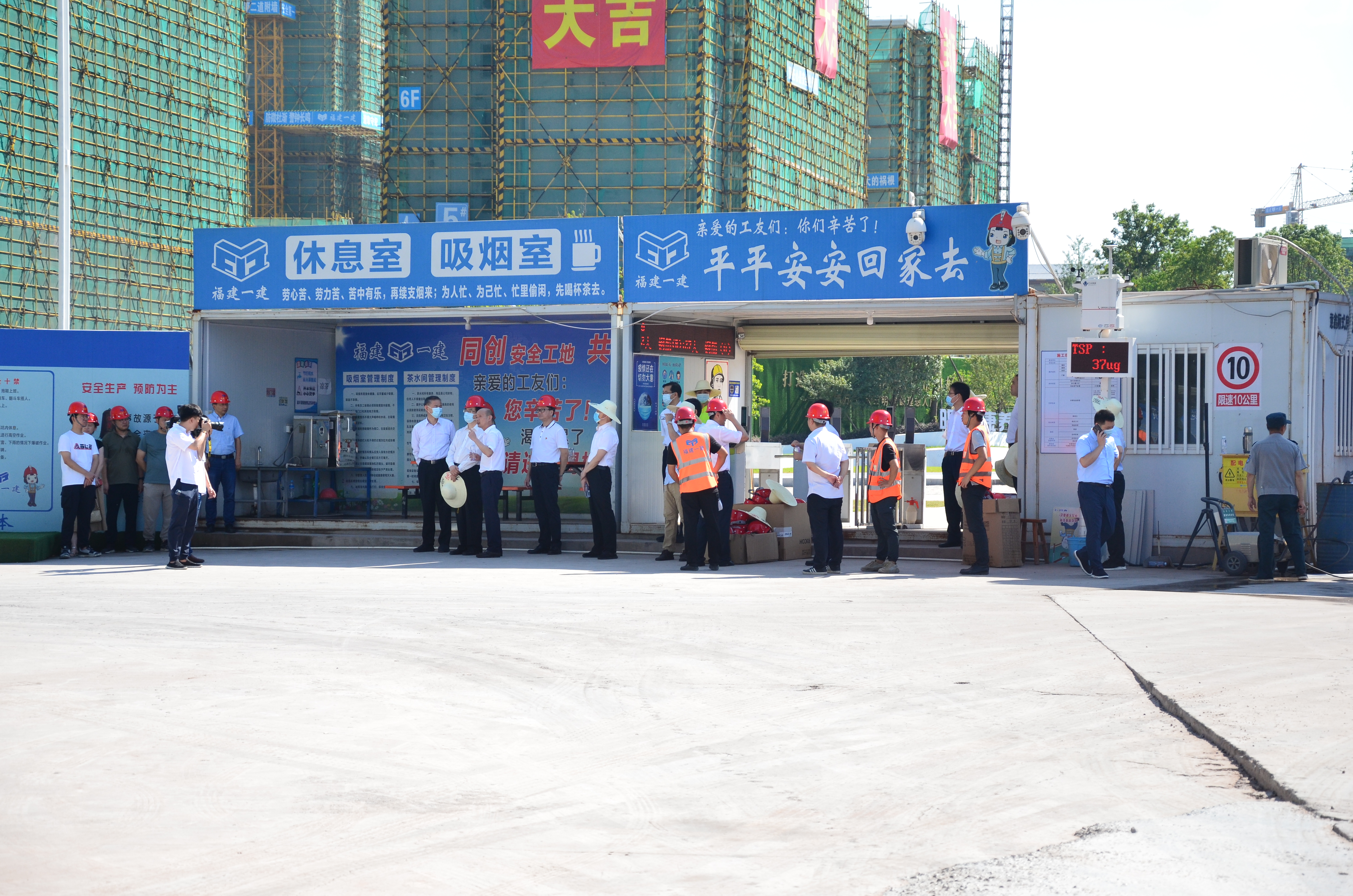 DSC_9703.jpg DSC_9703.jpg