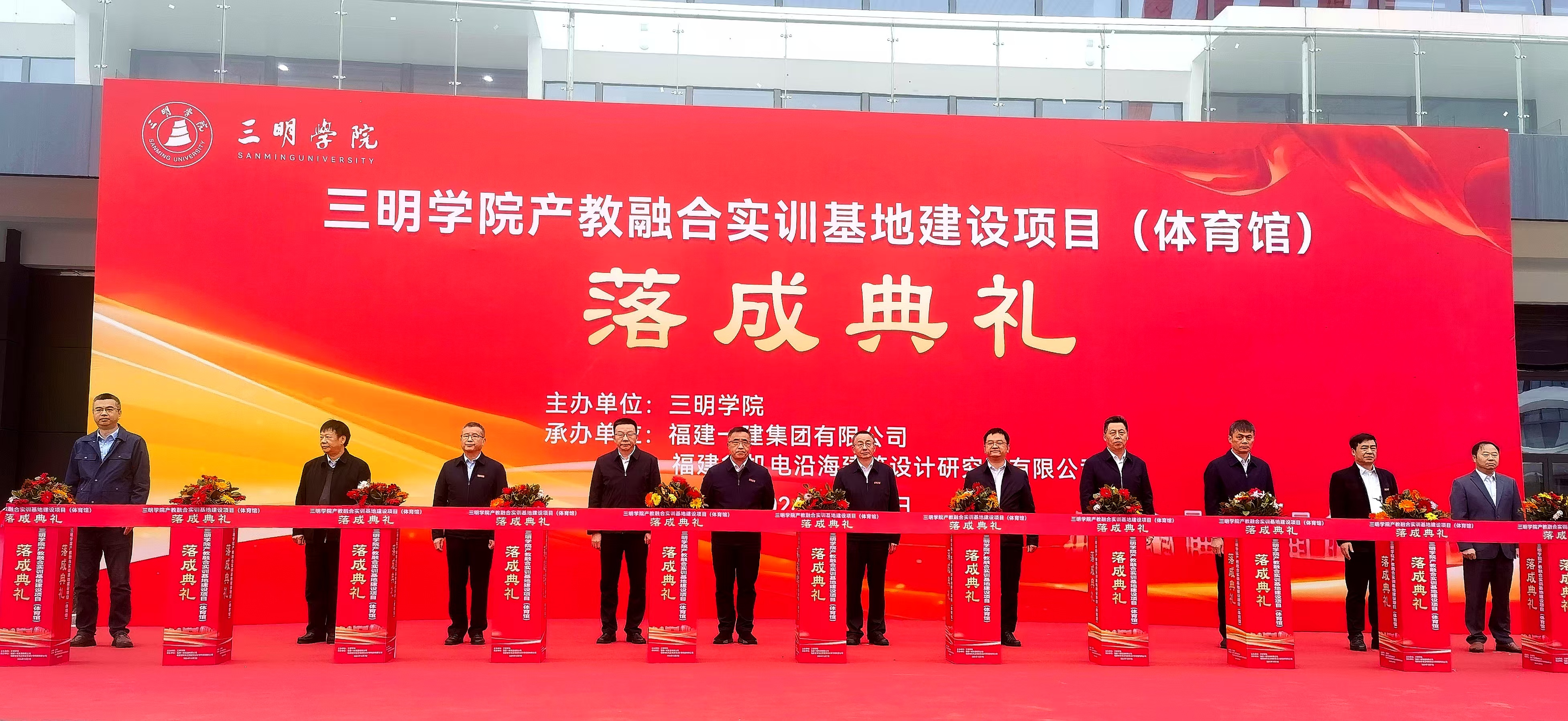 照片2.jpg 照片2.jpg